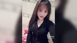 Nhìn mặt thôi đã nứng rồi