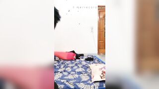 Em gái live chịch với mấy đứa bạn