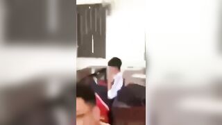 Học sinh THPT bú cu nhau trong lớp