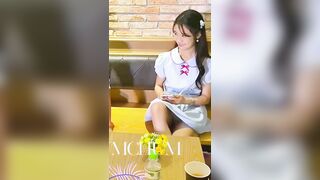 Bật full độ sáng màng hình để soi sịp của bảo ngọc nhé ae