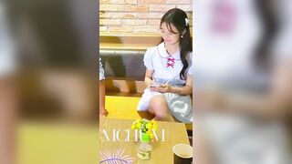 Bật full độ sáng màng hình để soi sịp của bảo ngọc nhé ae