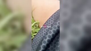 Em nữ sinh Love 10 Hưng Yên trong áo đồng phục trốn học làm tình ở cánh đồng