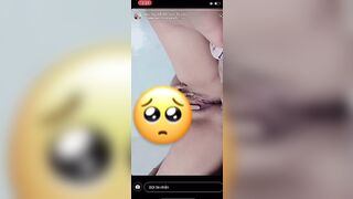 Thanh niên giả gái dụ e học sinh lồn non tơ show hàng