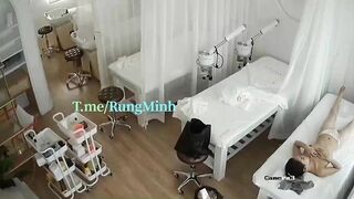 🌸 [Hack Cam] Mấy Con Điếm Sang Chảnh Đi Thẩm Mỹ Vú Lồn Và Tắm Trắng p7🌸