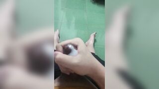 Mới tập thủ dâm k11