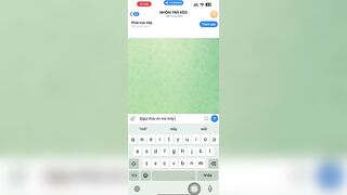 Em gái ra ngoài rừng thủ dâm