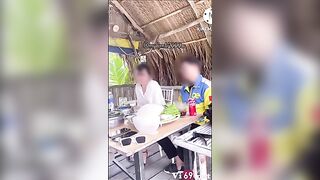 Myhanh2000 gạ tình anh xe ôm trong chòi lá