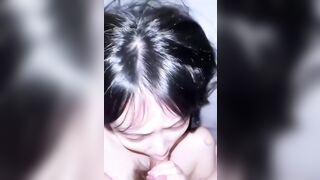 Gái Xinh Bú Cu Nuốt Tinh Trùng Nhiều Quá Tới Mức Sặc
