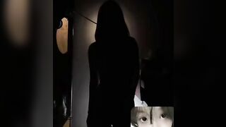 Trend tắt đèn Tiktok