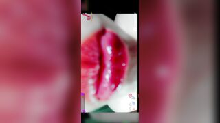 bú cái mồm dâm dục của em