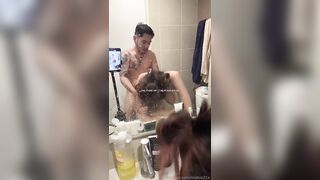 Phim sex Thái Lan #1: Vợ chồng làm tình WC