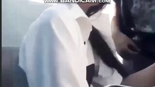 M bú chim cho t đi, nhưng t sợ mayh thg bằng trên thấy lắm