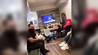 Em gái xăm vùng kín khiến em lên đỉnh