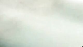 Đụ nhau dưới nước 26