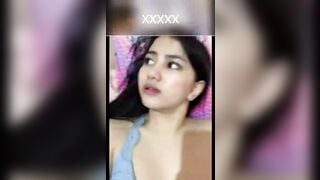 Call video show hàng với con bạn thân đã có người yêu