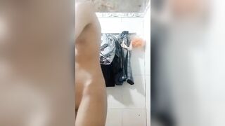 Em yêu đi tắm quay lồn gửi bạn trai
