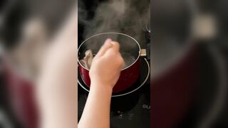Zinz thích nấu ăn