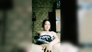 hầu gái thủ dâm cho anh xem