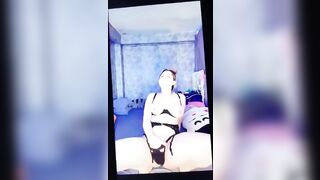 Em sinh viên trẻ móc lồn tại phòng gửi suggar daddy