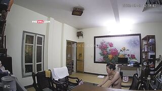 Hackcam Lộ clip Camera em hot Tiktoker không mặc gì khi ở nhà