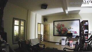 Hackcam Lộ clip Camera em hot Tiktoker không mặc gì khi ở nhà