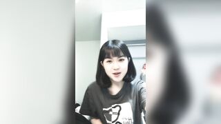 Hãy dạy em hôn nhau theo kiểu Pháp