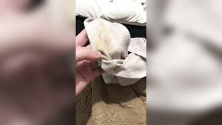 Đồ lót em gái cute vừa tắm xong