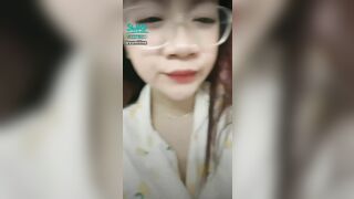 Clip Sex Jumiiina Live Chat Sex Đeo Kính Vú Siêu To