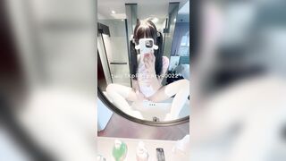 LOLI ĐĨ KHI NỨNG LỒN