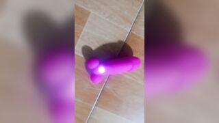 Đồ chơi người lớn
