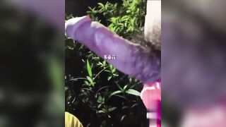 Đêm nứng 2 anh em dẫn nhau ra vệ đường ...