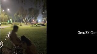 Clip Sex Gái Việt Xin Bú Cu Trai Lạ Ngoài Công Viên Công Cộng Buổi Tối