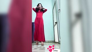 Địt cô giáo quá ngon và dâm