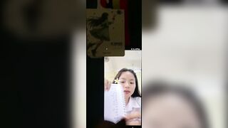 Bắn tinh trùng lên live của em love 12