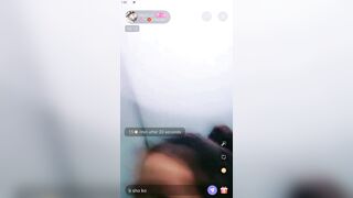 em gái show vú qua app=))