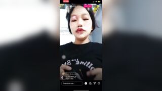 môi xinh không mà bọn m nhìn đi đâu vậy