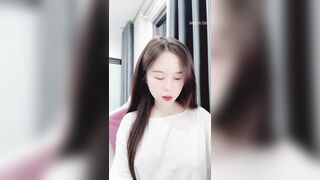Clip Sex Yylive Khoá Phòng Show Vú Cùng Gái Xinh