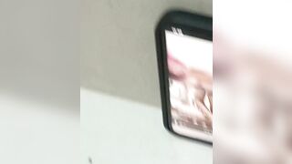 Live sóc lọ bắn tinh trùng cho người lạ xem