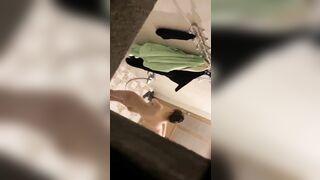 Đâu phải ai cx bt sống gần kí túc xá nữ sướng thế full 21 video quay lén