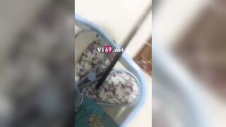 Em gái dễ thương làm gì cũng muốn nhẹ nhàng