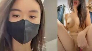 Clip Hot Girl Lộ Mặt Chat Sex Trong Phòng Thử Đồ Siêu Thị