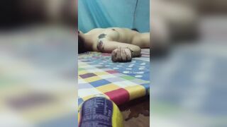 Clip hiếp Dâm Nó Đang Say Mày Vô Địt Nhanh Lên Rồi Tới Tao