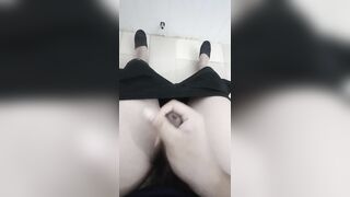 Thủ Dâm lúc cả nhà đang ngủ