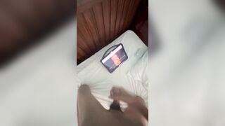 Tìm người call sex