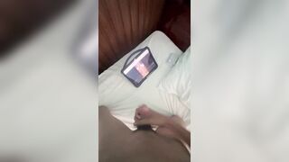 Tìm người call sex