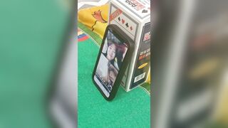 Cho em nữ sinh xem bắn tinh trùng trên live