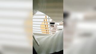 Đẹp dáng ngon nhưng vú lép