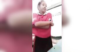 Em gái bị bồ dụ quay vd gửi
