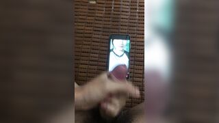 bắn lên ảnh em gái ( bị ép 😭 )