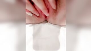 Bé học sinh siêu phẩm thiên thần, nhưng có tiền là bé sẽ show lồn cho xem